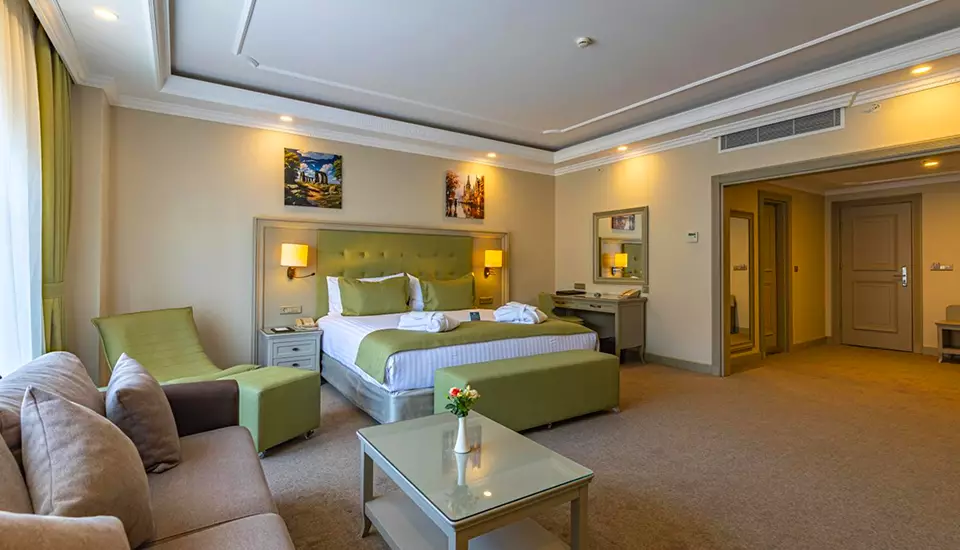 هتل دیوان سوییتس باتومی